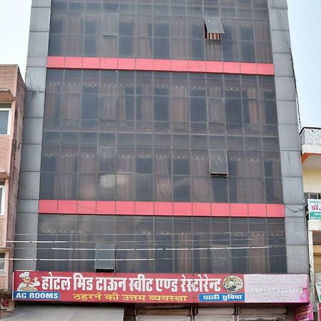 Hotel Midtown & Restaurant Jhunjhunu Exterior foto