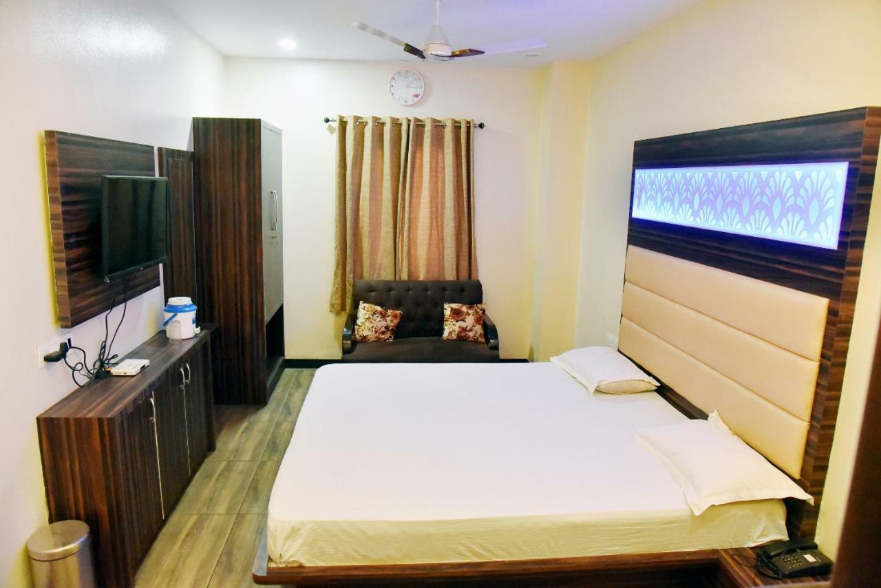 Hotel Midtown & Restaurant Jhunjhunu Exterior foto
